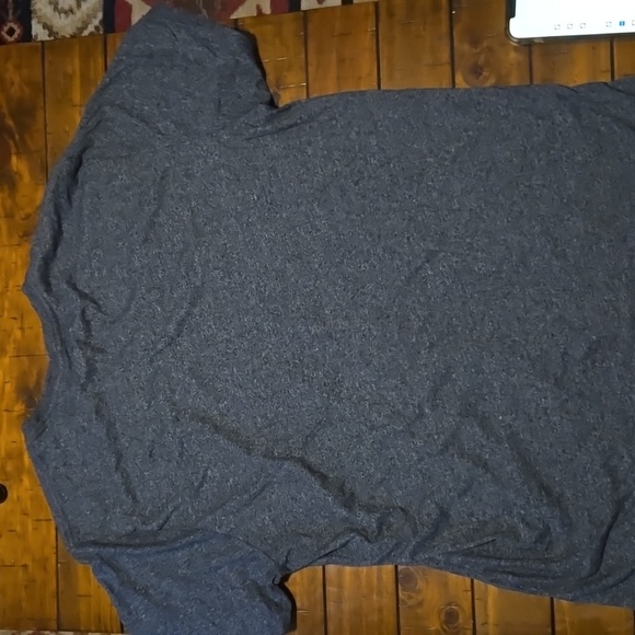 ⚡️ Old Navy Tee Men’s size XL, athletic wear, loungewear, gym clothes, light - Picture 4 of 4